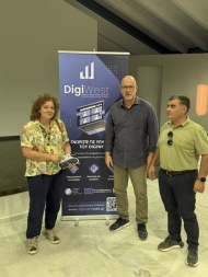 Ο Τάκης Παπαδόπουλος με εμπόρους και επιχειρηματίες στην Κάτω Αχαΐα