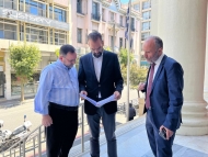 Στην Εισαγγελία ο Περιφερειάρχης, Ν. Φαρμάκης και ο Αντιπεριφερειάρχης Π.Ε. Ηλείας, Ν. Κοροβέσης, μετά από τον εντοπισμό ευρημάτων στον εσωτερικό έλεγχο του Τμήματος Μεταφορών Αμαλιάδας